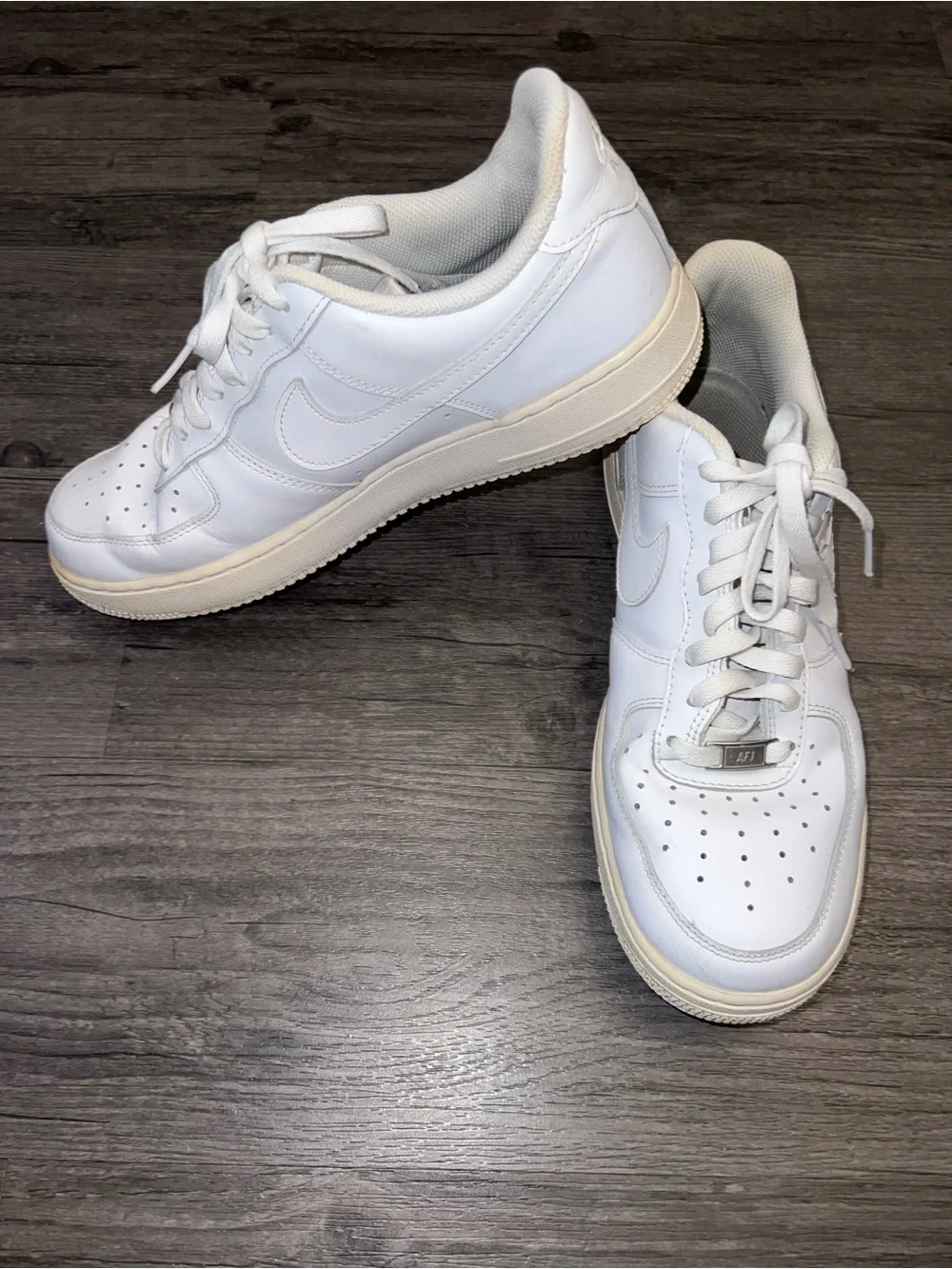 Nike White Low-Top Leather Sneakers Mens shoes 10